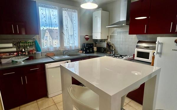 Maison à vendre    3 pièces • 80 m2 Vaujours