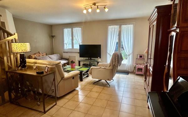 Maison à vendre    3 pièces • 80 m2 Vaujours