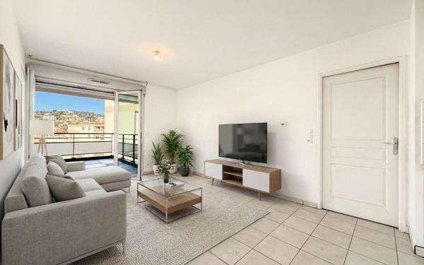 Appartement à vendre    3 pièces • 60,25 m2 Nice