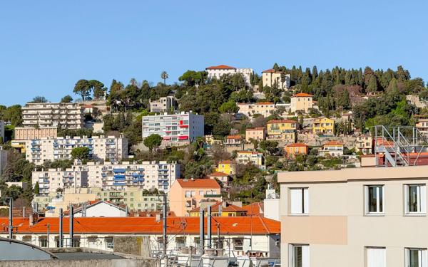 Appartement à vendre    3 pièces • 60,25 m2 Nice