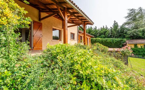 Maison à vendre    6 pièces •  Saint-Germain-sur-l'Arbresle