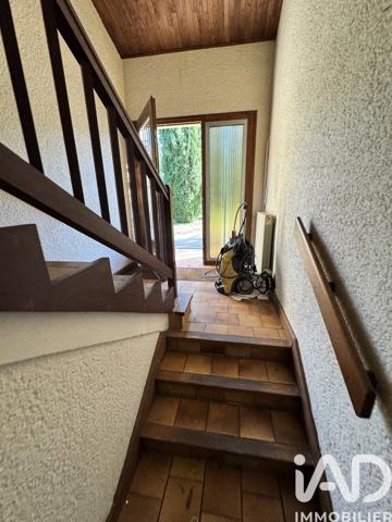 Maison à vendre 9 pièces 230 m² Puy-l'Évêque