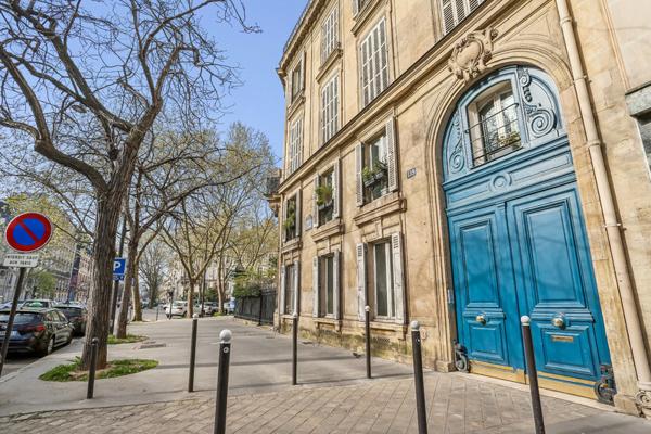Paris (75017) Exclusivité - INVESTISSEMENT en NUE-PROPRIETE Appartement Rez de Jardin de 4 pièces (108m²) à PARIS 17ème Wag