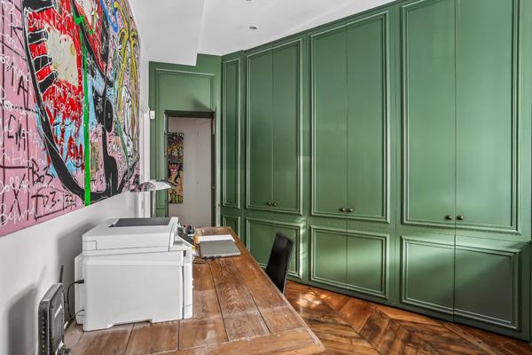 Paris (75017) Exclusivité - INVESTISSEMENT en NUE-PROPRIETE Appartement Rez de Jardin de 4 pièces (108m²) à PARIS 17ème Wag
