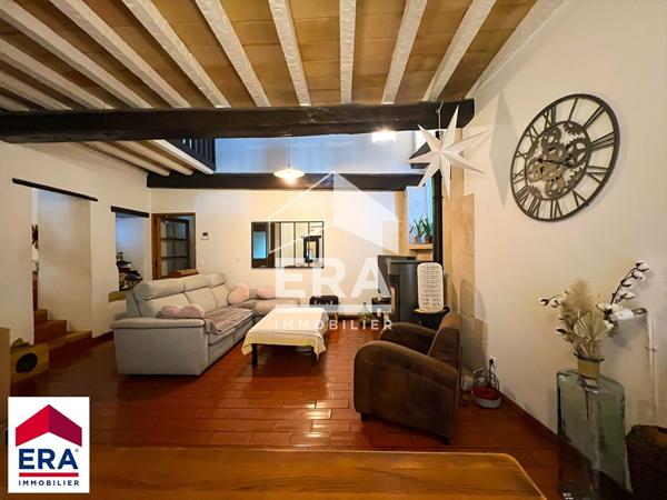 Maison de village 6 pièces de 165 m² à Courthézon - 237 000 €