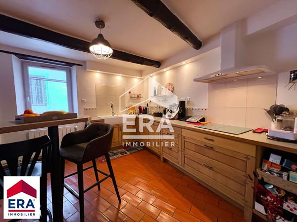 Maison de village 6 pièces de 165 m² à Courthézon - 237 000 €