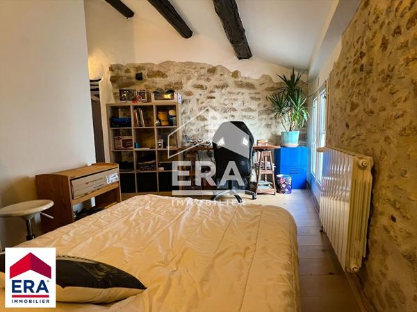 Maison de village 6 pièces de 165 m² à Courthézon - 237 000 €