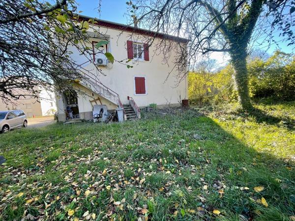 Spacieuse maison avec grand terrain et double étage - Molières-sur-cèze