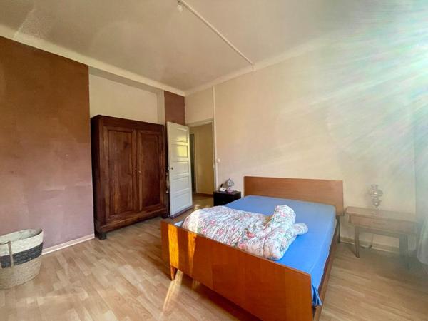 Spacieuse maison avec grand terrain et double étage - Molières-sur-cèze