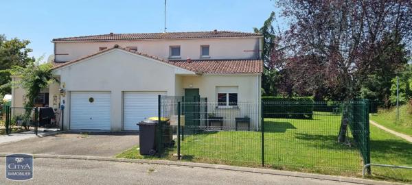 Maison à louer 4 pièces 81.98m² Le Passage (47520)