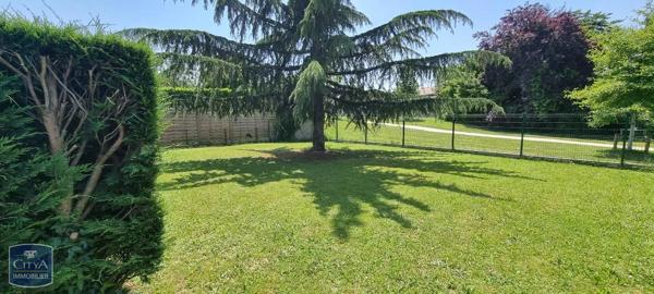 Maison à louer 4 pièces 81.98m² Le Passage (47520)