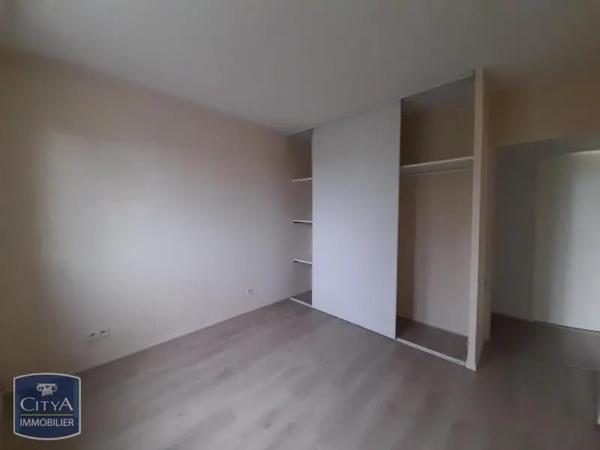 Maison à louer 4 pièces 81.98m² Le Passage (47520)