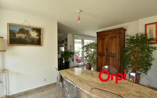 Appartement à vendre    4 pièces • 91,40 m2 Tassin-la-Demi-Lune