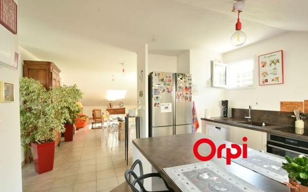 Appartement à vendre    4 pièces • 91,40 m2 Tassin-la-Demi-Lune