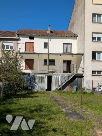 VANDOEUVRE LES NANCY rue Emile Zola

 Maison à fort potentiel à rénover entièrement
Vous rec...