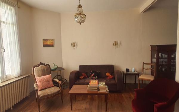 Maison à vendre    3 pièces • 70 m2 Tours