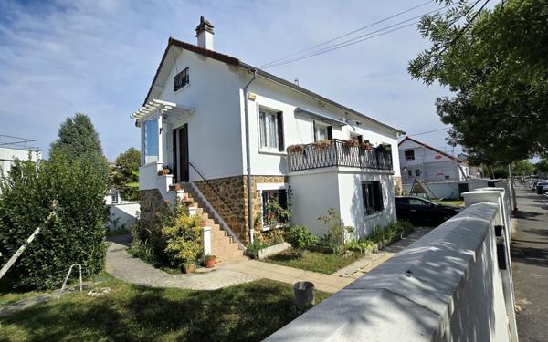 Maison à vendre    7 pièces •  Ris-Orangis