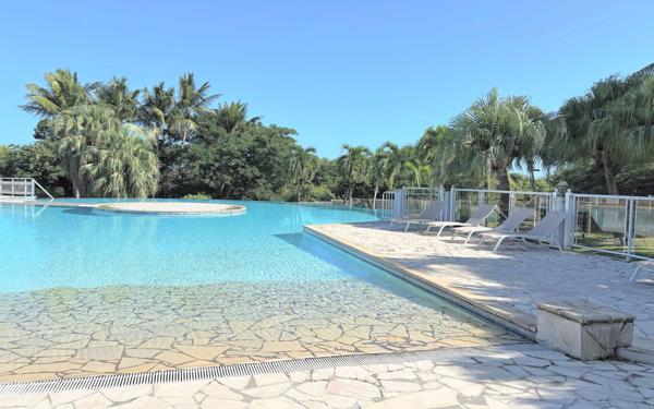 Appartement à vendre    1 pièce • 40,21 m2 Saint-François