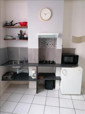 Appartement à louer 414 € CC TOURS 1 pièce 19 m² DPE E