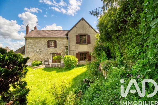 Maison à vendre 8 pièces 153 m² Montjavoult