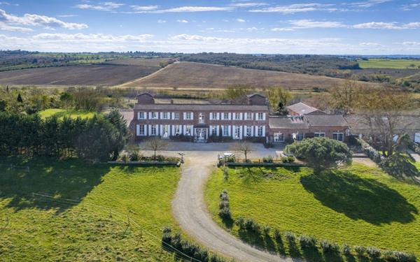 Maison à vendre    30 pièces •  Toulouse