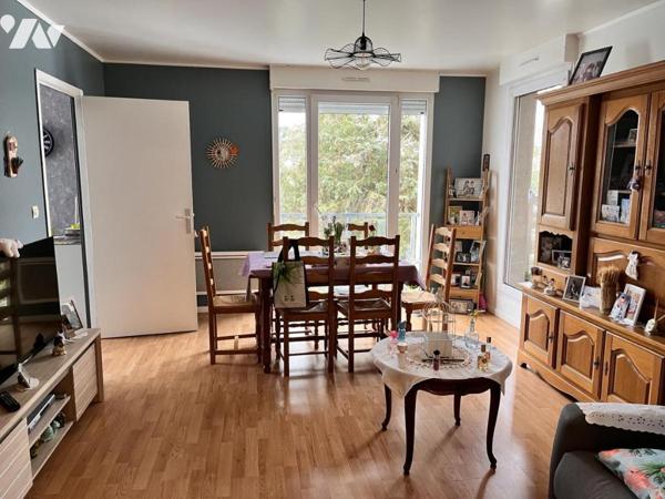 Appartement de type 3 avec terrasse, cave et garage