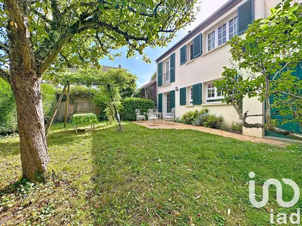Maison à vendre 6 pièces 125 m² Rambouillet
