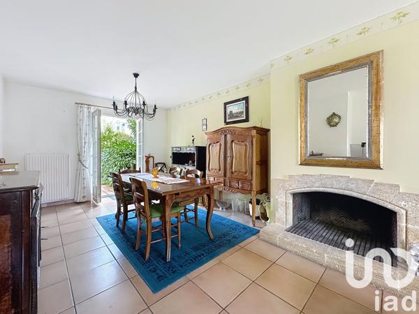 Maison à vendre 6 pièces 125 m² Rambouillet