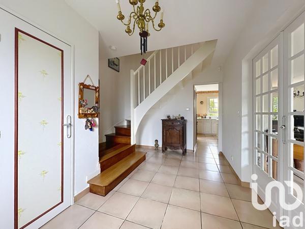 Maison à vendre 6 pièces 125 m² Rambouillet