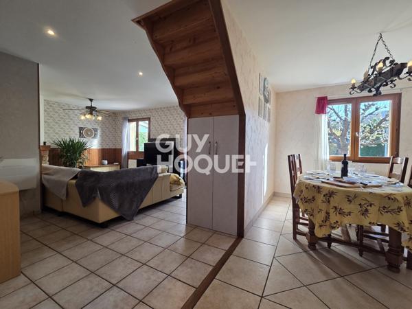 Maison familiale au cœur de Saint-Christophe-Vallon – 112 m² habitables sur terrain plat avec piscine hors sol