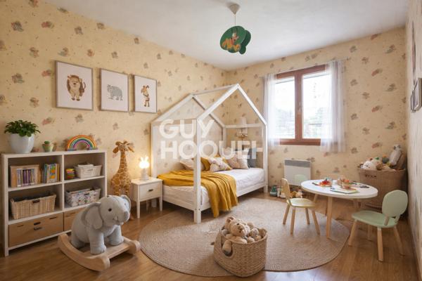Maison familiale au cœur de Saint-Christophe-Vallon – 112 m² habitables sur terrain plat avec piscine hors sol