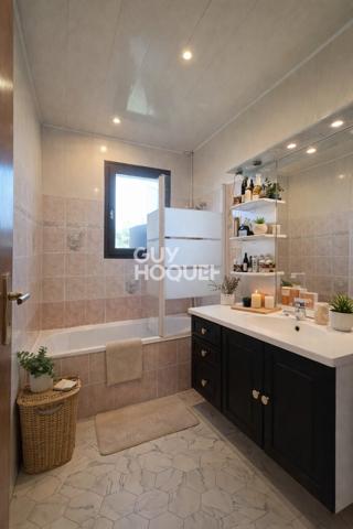 Maison familiale au cœur de Saint-Christophe-Vallon – 112 m² habitables sur terrain plat avec piscine hors sol