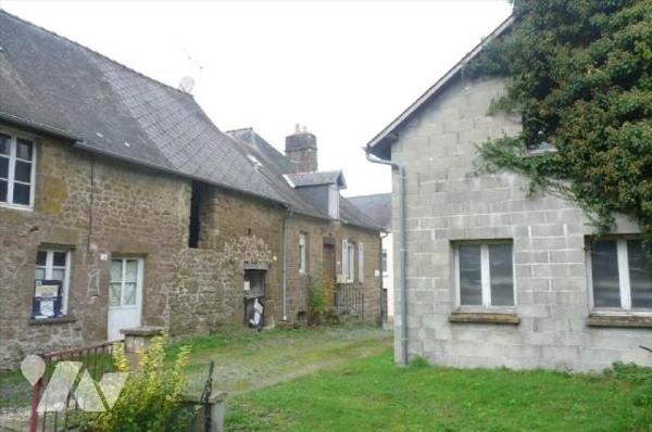 Maison d'habitation comprenant:- Rez de chaussée: un pièce.- Etage: Une pièce avec baignoire.- ...