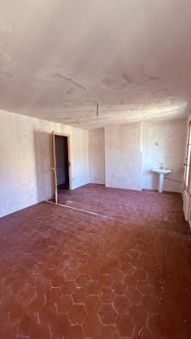 Béziers (34500) Immeuble bourgeois haussmannien-Angle de boulevard 6 appartements + local commercial 180 m²