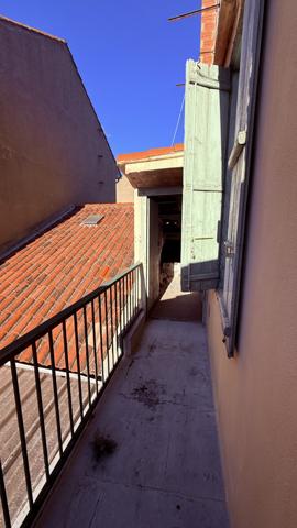 Béziers (34500) Immeuble bourgeois haussmannien-Angle de boulevard 6 appartements + local commercial 180 m²