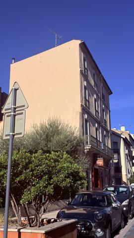 Béziers (34500) Immeuble bourgeois haussmannien-Angle de boulevard 6 appartements + local commercial 180 m²