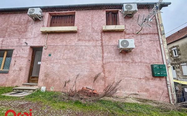 Immeuble à vendre    14 pièces • 342 m2 Montmarault