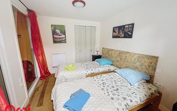 Immeuble à vendre    14 pièces • 342 m2 Montmarault