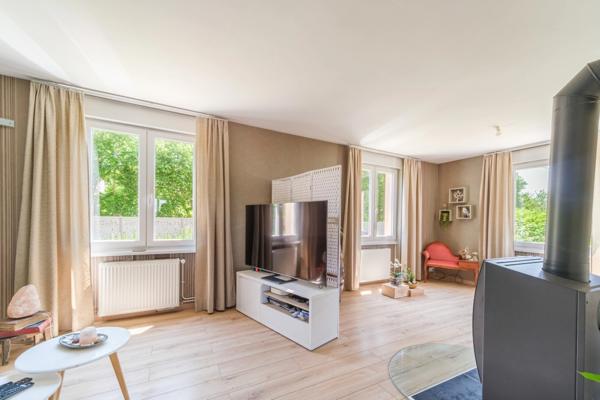 ZILLISHEIM – Maison centenaire, sans une ride. Cachet ancien, confort ultra-moderne.