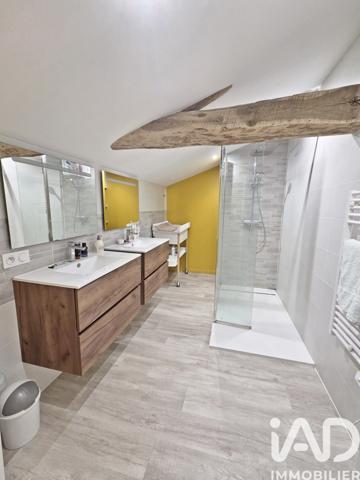 Maison à vendre 6 pièces 149 m² Saint-André-sur-Sèvre