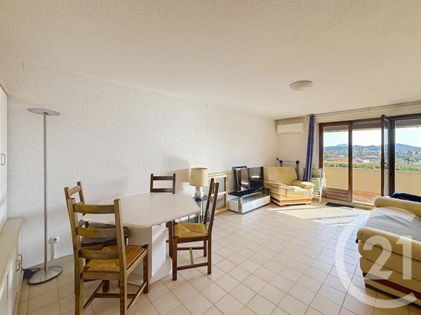 Appartement T3 à vendre  3 pièces - 63,99 m2 FREJUS - 83