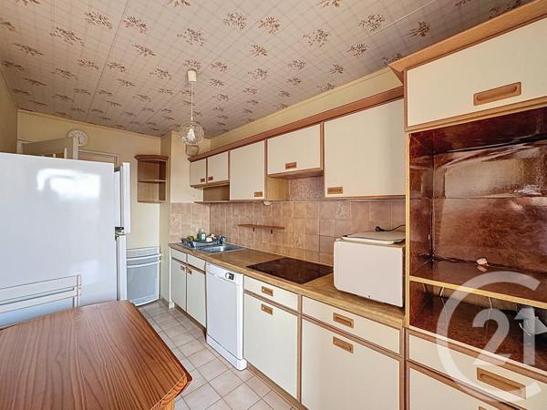 Appartement T3 à vendre  3 pièces - 63,99 m2 FREJUS - 83