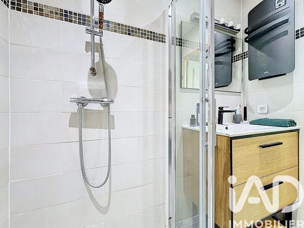 Immeuble à vendre 123 m² Hyères