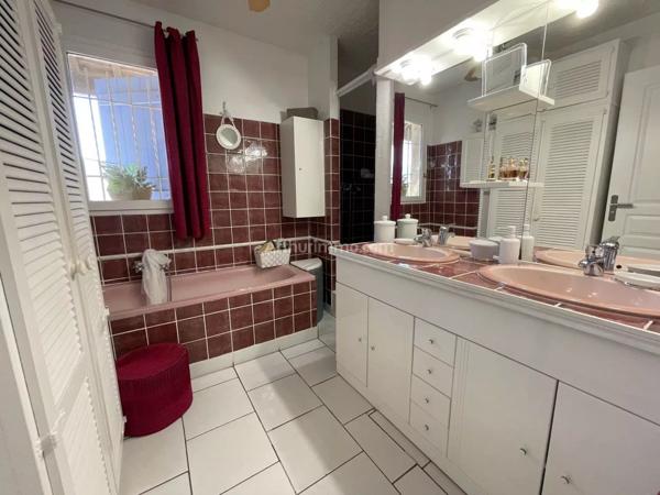 Vente Villa 5 pièces 150 m2 à Sainte-Maxime