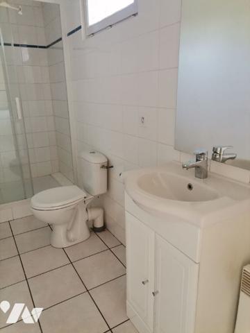 IFFENDIC, Maison de 34 m², terrain de 782 et abri de jardin