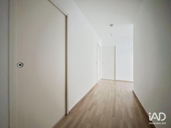 Location appartement 3 pièces 79 m² Reims