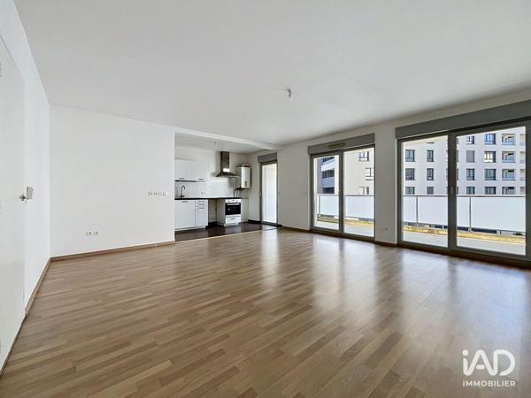 Location appartement 3 pièces 79 m² Reims