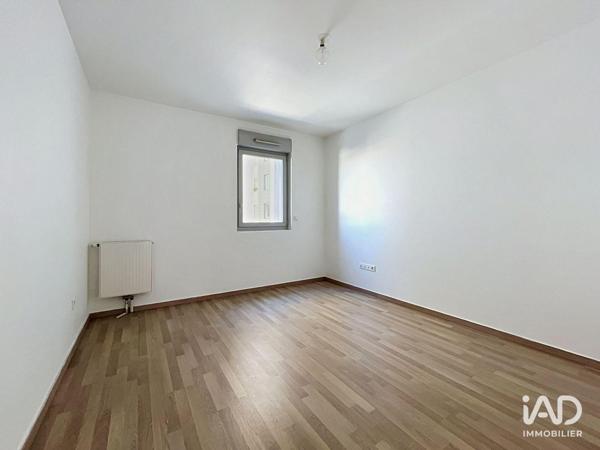 Location appartement 3 pièces 79 m² Reims