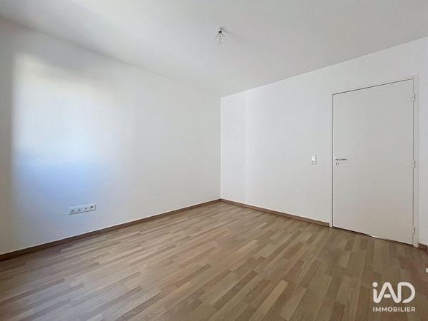 Location appartement 3 pièces 79 m² Reims