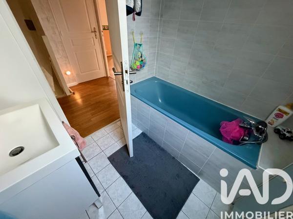 Maison à vendre 5 pièces 102 m² Saint-Pryvé-Saint-Mesmin
